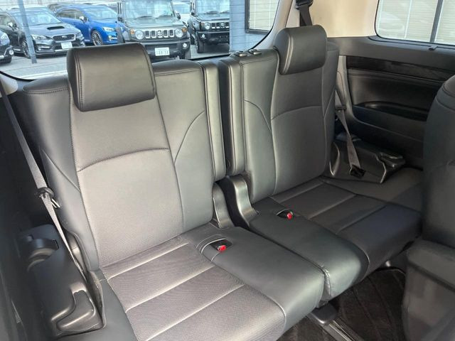 3��ڃV�[�g�͂�������ԗǍD����l�ł��������ƍ����Ē����܂��̂ŁA��l���ł̂��o���������N���N�ł��􂲉Ƒ��ŁA�C�̒m�ꂽ���ԂŁA�h���C�u�ɍs���̂��y���݂ł��ˁ�