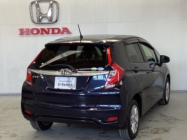 フィット1.5 ハイブリッド L ホンダセンシング 4WD