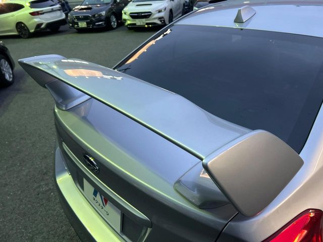 �y��^�����X�|�C���[�z�X�|�[�c�J�[�炵�����O�b�ƈ�������^�����X�|�C���[�𑕒��􍂑����s���̃X�^�r���e�B(���s���萫)����ɖ𗧂��܂��B