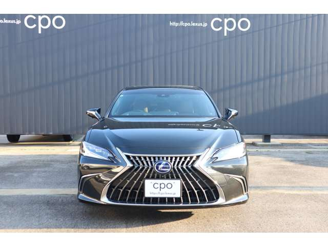 ES300h バージョンL