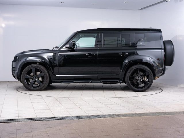 ディフェンダー110 X ダイナミック HSE 3.0L D300 ディーゼル 4WD