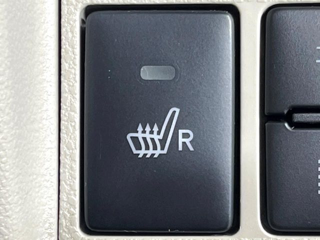 �y�V�[�g�q�[�^�[�z�������ɏd�󂷂�V�[�g�q�[�^�[!�G�A�R����葁�����܂��Ă����̂Ŋ�����̐l�����S�ł��ˁ�G�A�R���̉����͊������邩����A�Ƃ������ɂ����������߂ł��B