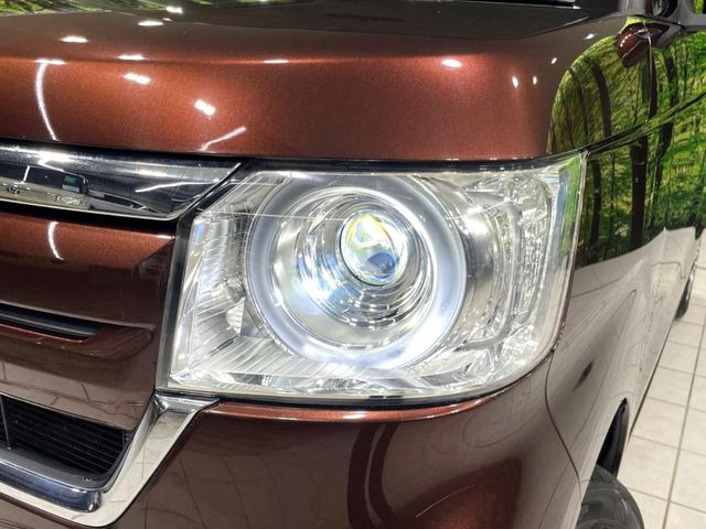 �yLED�w�b�h���C�g�z���V����ԑ��s�����ǍD�Ȏ��E���m�ۂ����S���ĉ^�]�ł��鍂�P�xLED�w�b�h���C�g�𑕔�!�_�����x�������A����d�͂��}�����Ă��܂��B