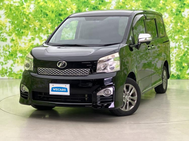 ヴォクシー2.0 ZS 煌III 4WD