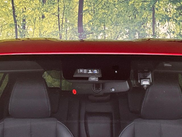 �y�O�He-Assist�z���s���ɑO���̎ԗ�����F�����A�Փ˂������Ȏ��͌x��ƃu���[�L�ŏՓˉ���Ɣ�Q�y�����A�V�X�g�B�����S�Ƀh���C�u�����y���݂��������܂��B