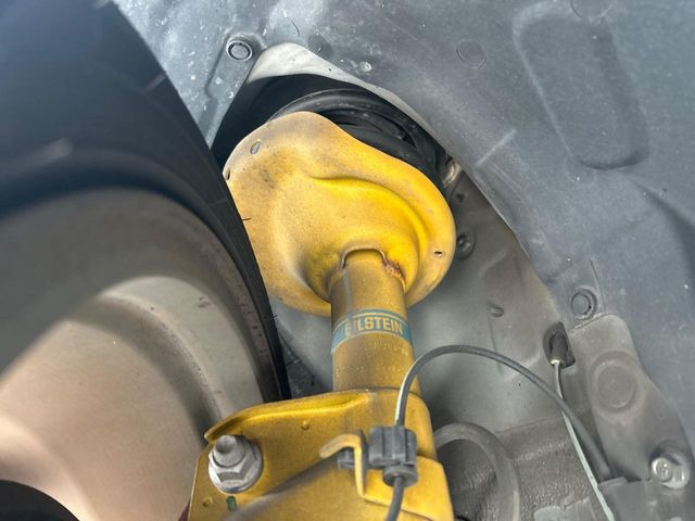 �y�r���V���^�C�����_���p�[�z�������s���̎ԗ����萫�����コ���Ă����l�C�̑����B�X���̏��S�n���]���ɂ����A�X�|�[�e�B�ȑ��s�����y���݂��������܂���