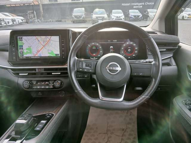 ノートオーラ1.2 G FOUR 4WD