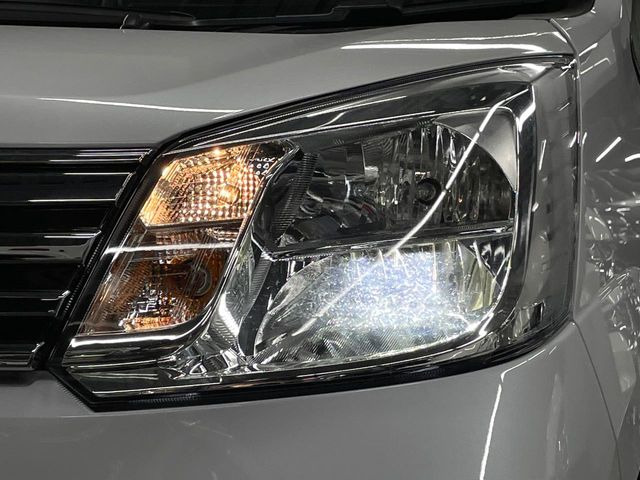 �yLED�w�b�h���C�g�z���V����ԑ��s�����ǍD�Ȏ��E���m�ۂ����S���ĉ^�]�ł��鍂�P�xLED�w�b�h���C�g�𑕔�!�_�����x�������A����d�͂��}�����Ă��܂��B