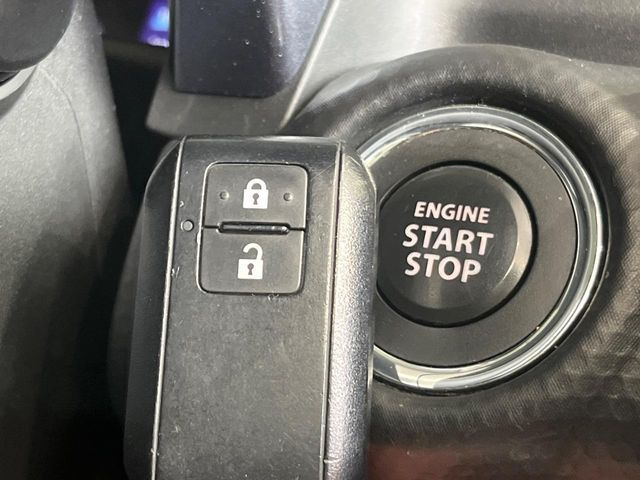 �y�L�[���X�X�^�[�g�V�X�e���z�J�o����|�P�b�g�ɓ��ꂽ�܂܂ł��h�A�̎{���E�������\�ȃX�}�[�g�L�[�𑕔��B�G���W���̃I���E�I�t�����J�M�����o���K�v����������Ƃ��Ă��֗��ł���