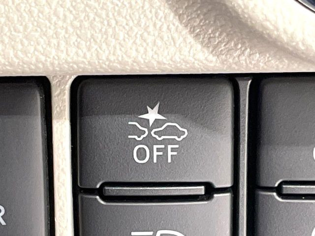 �y�X�}�[�g�A�V�X�g�z���s���ɑO���̎ԗ�����F�����A�Փ˂������Ȏ��͌x��ƃu���[�L�ŏՓˉ���Ɣ�Q�y�����A�V�X�g�B�����S�Ƀh���C�u�����y���݂��������܂��B