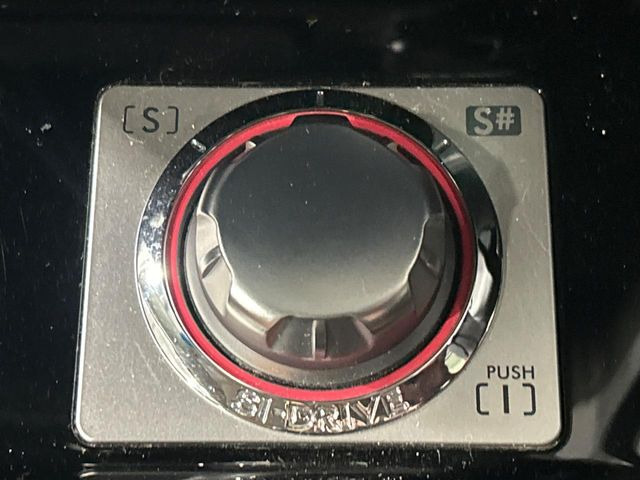 �ySI-DRIVE�z�s�X�n���s�ȂǔR��∵���₷���d����I���[�h�A�X�|�[�e�B�[��S���[�h�ɉ����A�A�N�Z�����������s�q�ɂ��ϋɓI�ȑ�����\�ɂ���S#���[�h��3�̃h���C�u�t�B�[���𖞋i�ł��܂���