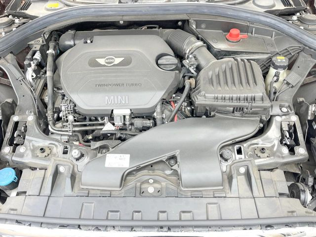 �����X�ł́A�e���[�J�[�̐�p�f�f�e�X�^�[�𓱓��B���Ǝ��i�����e�N�j�J���X�^�b�t���풓���Ă���܂��̂ŁA������̍ۂɂ����S���Ă����p���������܂��B