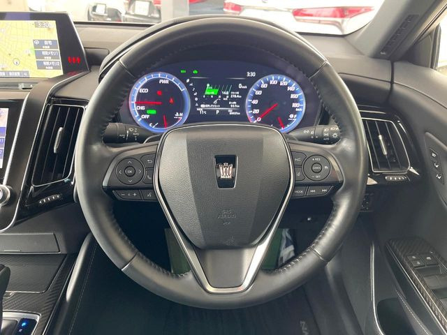 �y�����v�����X�e�A�����O�z�㎿�Ȋv���g�p���邱�ƂŁA��ɂ����������݂ƂĂ��^�]���₷���n���h���ł���