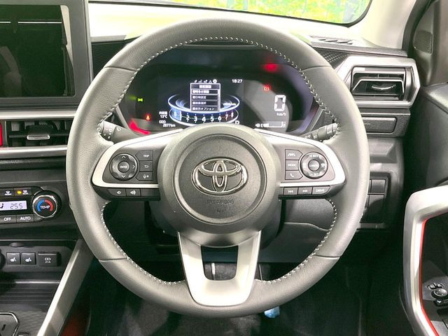 �y�����v�����X�e�A�����O�z�㎿�Ȋv���g�p���邱�ƂŁA��ɂ����������݂ƂĂ��^�]���₷���n���h���ł���