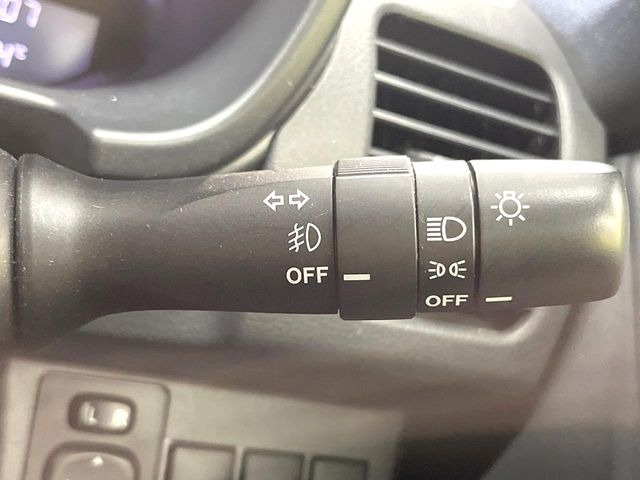 �y�I�[�g���C�g�z����̖��邳�ɉ����Ď����Ńw�b�h���C�g�̓_���E�������ł���@�\�ł�!���C�g�̕t���Y��E�����Y��Ȃǂ������Ȃ�A�J�̓���[���̑��s�����S!�g���l���ʉߎ����֗��ł���