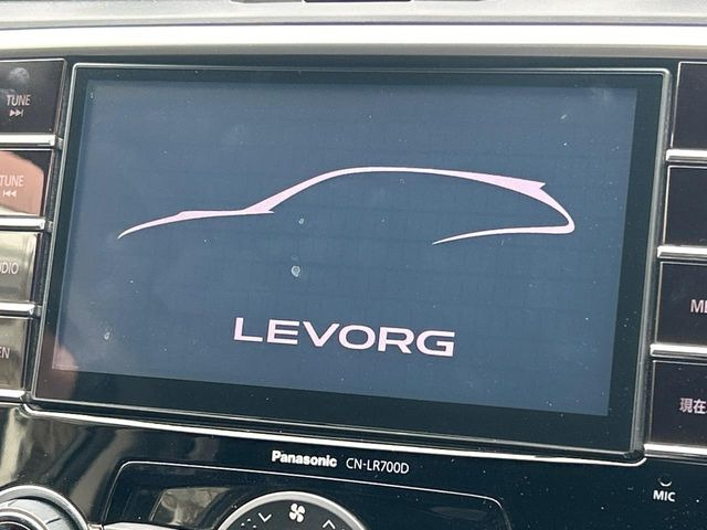 �y�����i�r�z�l�C�̏����i�r�𑕔����Ă���܂��B�i�r�̎g���₷���͂������A�I�[�f�B�I�@�\���[��!�L�����v�◷�s�͂������A�ʋ΂┃�����ȂǕ��i�̃h���C�u���y�����Ȃ�͂���