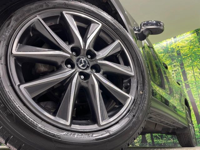 �y����19�C���`�A���~�z�C�[���z�O�ςɃ}�b�`���������A���~�z�C�[���𑕒����Ă���܂��B�e��ЊO�A���~�z�C�[����A�X�^�b�h���X�^�C�����戵�����Ă���܂��B���񂲑��k����������