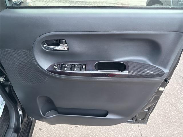 ���X�ł͊F�l�Ɉ��S���Ă��Ԃ��^�]���Ă����������߂̎����ԕی��ւ̉�����JAF�ւ̉����������Ȃ��܂��̂ł���]�̕��͂��C�y�ɂ����k���������B