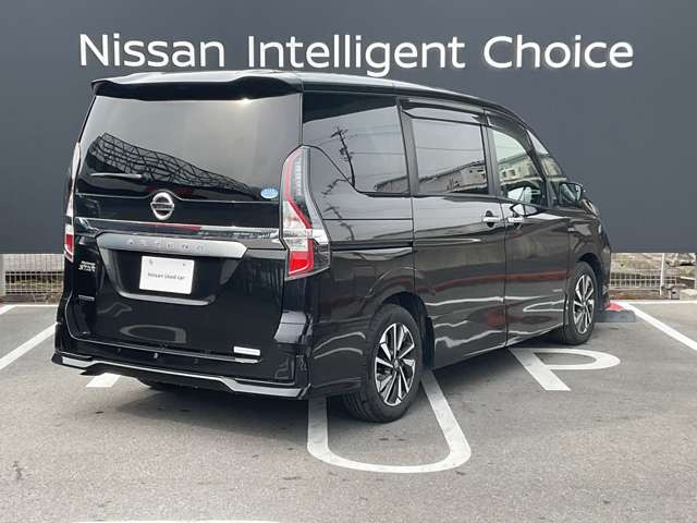 セレナ2.0 ハイウェイスターV