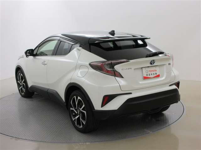 C-HRハイブリッド 1.8 G LED エディション