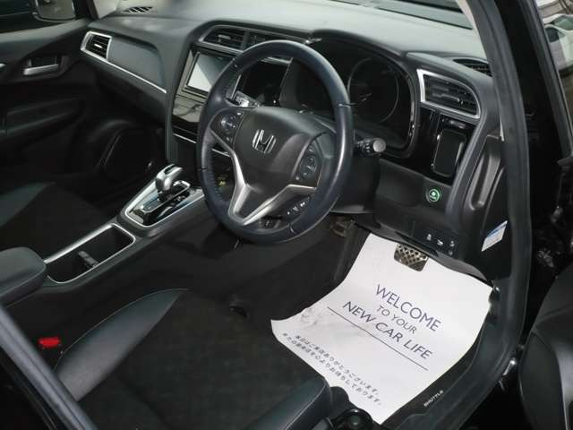 シャトル1.5 ハイブリッド X ホンダセンシング