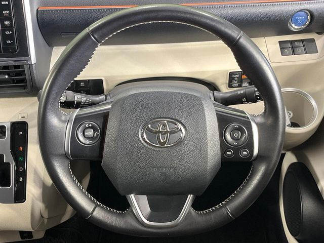 �y�����v�����X�e�A�����O�z�㎿�Ȋv���g�p���邱�ƂŁA��ɂ����������݂ƂĂ��^�]���₷���n���h���ł���