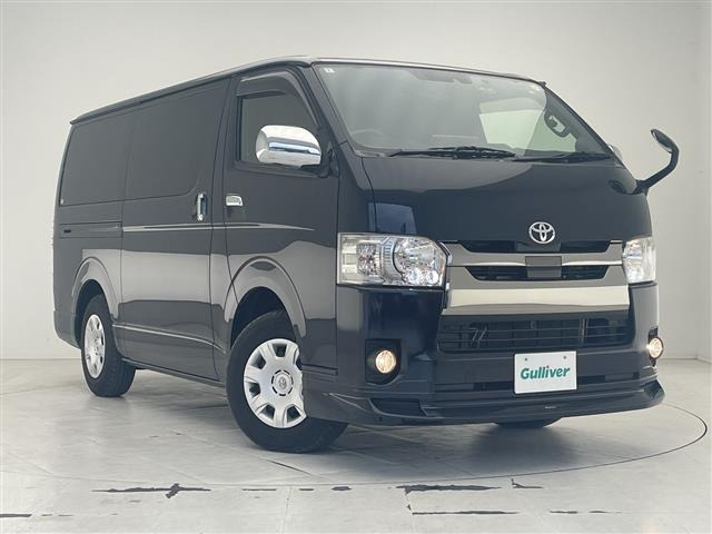 ハイエースバン