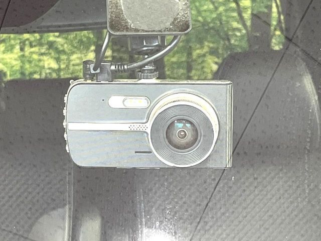 �y�h���C�u���R�[�_�[�z�h���C�u���R�[�_�[����!���s���͂������A������^�]�⎖�̂ɑ��������ہA�f���ŋL�^���A����̃��X�N�ɔ����܂��B���L�^�pSD�J�[�h�͂��q�l�����g�ł��������������K�v������܂��B