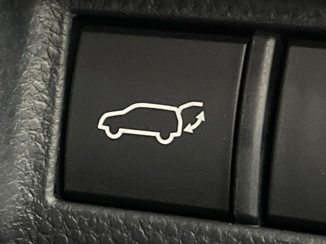 �y�p���[�o�b�N�h�A�z�X�}�[�g�L�[��^�]�Ȃ̃{�^�������������Ń��A�Q�[�g�������ŊJ���܂�!�ו��������Ă��鎞��A�����ʒu�ɂ���o�b�N�h�A��߂�ۂɕ֗��ȋ@�\�ł���