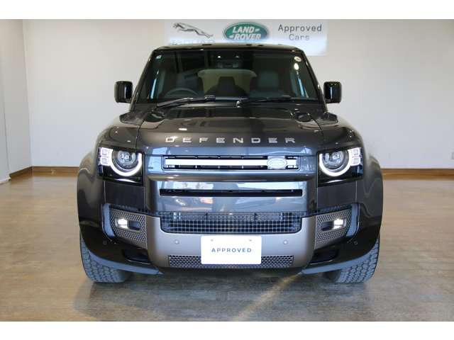 ディフェンダー130 X ダイナミック SE 3.0L D350 ディーゼル 4WD