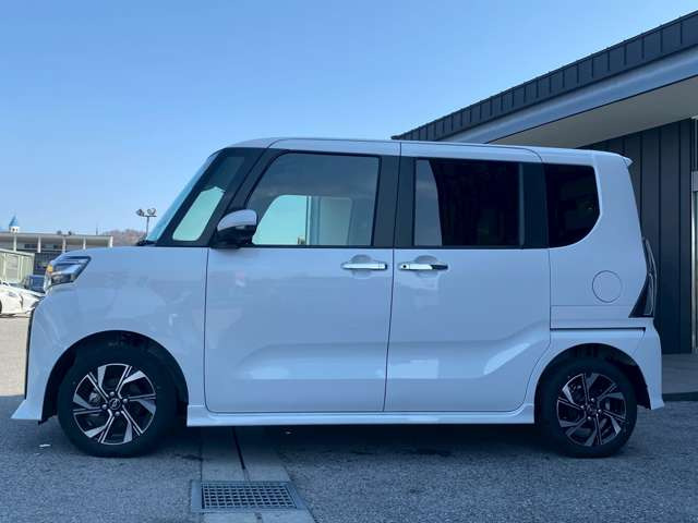 スリークロス滋賀店は自社の大型整備工場と提携しております!御購入後の修理・車検等のアフタフォローも充実です!