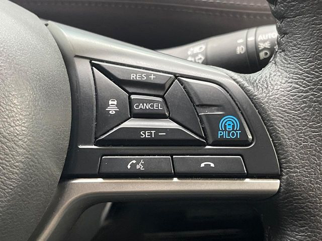 �y�v���p�C���b�g�z�������H�ł̒��������s���y��!!�a�؎��Ə��񑖍s�̃V�[���ŁA�A�N�Z���E�u���[�L�E�X�e�A�����O�������Ő��䂵�A�������^�]�̕��S���y�����Ă���܂���