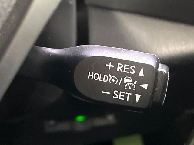 �y���[�_�[�N���[�Y�R���g���[���z�������H�ł̒��������s���y��!!�����ő��x��ۂN���[�Y�R���g���[�����A�Փˌy���V�X�e���ƘA�g���A�O���̎ԗ������m���ĎԊԂ�ۂ悤�ɑ��x���߂��Ă���܂�!!