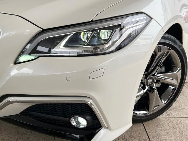 �y�O��LED�w�b�h���C�g�z�X�^�C���b�V���Ȍ����ڂ̎O��LED�w�b�h���C�g�𑕔���X�^�C�������łȂ��A��Ԃ̑��s�����E�ǍD�ň��S���Ă���肢�������܂��B