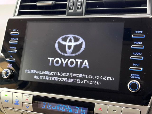 �y9�C���` �f�B�X�v���C�I�[�f�B�I���ʃf�B�X�v���C�ւ������̃X�}�[�g�t�H���ƘA�g���āA�i�r��bluetooth�ł̉��y�Đ����\�ł���f�U�C���͂�����񑀍쐫���ǍD!�ʓr�i�r�@�\�̎�t�\�ł���