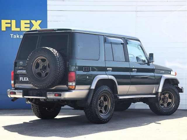 ランドクルーザー704.2 ZX ディーゼル 4WD