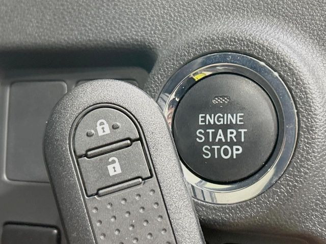 �y�X�}�[�g�L�[�z�J�o����|�P�b�g�ɓ��ꂽ�܂܂ł��h�A�̎{���E�������\�ȃX�}�[�g�L�[�𑕔��B�G���W���̃I���E�I�t�����J�M�����o���K�v����������Ƃ��Ă��֗��ł���