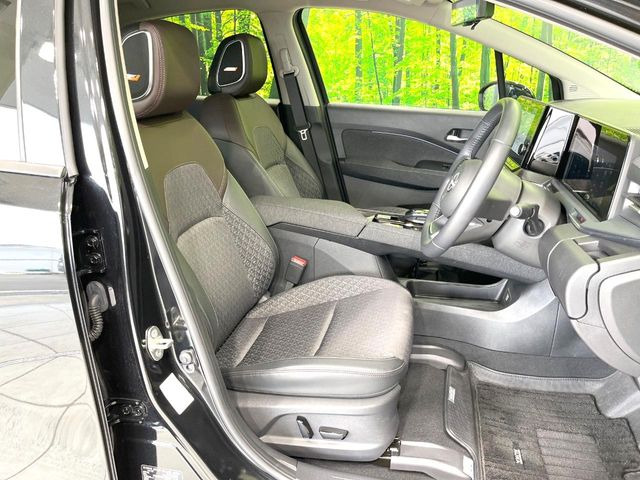 �y�n�[�t���U�[�V�[�g�z�������ƍ���S�n�𗼗������l�C�̃V�[�g���w�ʁE���ʂ̃t�@�u���b�N�f�ނ́A�ʋC���̗ǂ��⊊��ɂ����ɗD��Ă��܂��B�C���╞���ɍ��E���ꂸ���K�ɂ���肢�������܂��B