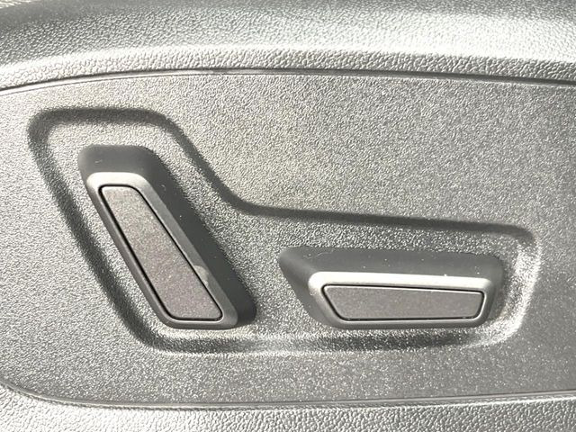 ���p���[�V�[�g:�V�[�g�ʒu��&ldquo;�O��Ɣw�������&ldquo;�p�x�̔��������\�ƂȂ�܂��B�蓮�ݒ�̃V�[�g�����A���ׂ₩�Ȑݒ肪�ł���̂��|�C���g�ł��B