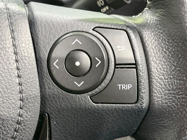 �y�X�e�A�����O�X�C�b�`�z�^�]���A�O������ڐ������炷���ƂȂ��A�I�[�f�B�I���̑��삪�\�ȕ֗��@�\!���S&���K�ȃh���C�u�����o���Ă���܂���