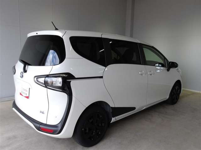 シエンタハイブリッド 1.5 ファンベース G セーフティエディションII