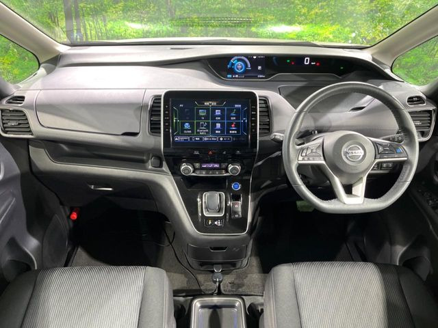 グループ総在庫数約30,000台!!全国の系列店からメーカー・車種問わずご紹介出来るので、あなたにピッタリのお車が見つかるはずです♪まずはお問い合わせ下さい☆