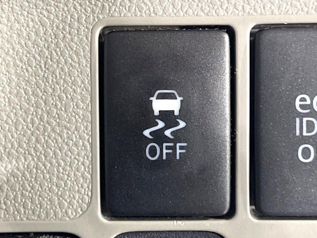 �y������h�~���u�z�ԗ��̉���������m����ƁA�����I�Ɏԗ��̐i�s������ۂ悤�Ɏԗ��𐧌䂵�܂��B�J�̓��ȂǊ���₷���H�ʏ󋵂ł����S�ȉ^�]���\�ł��B