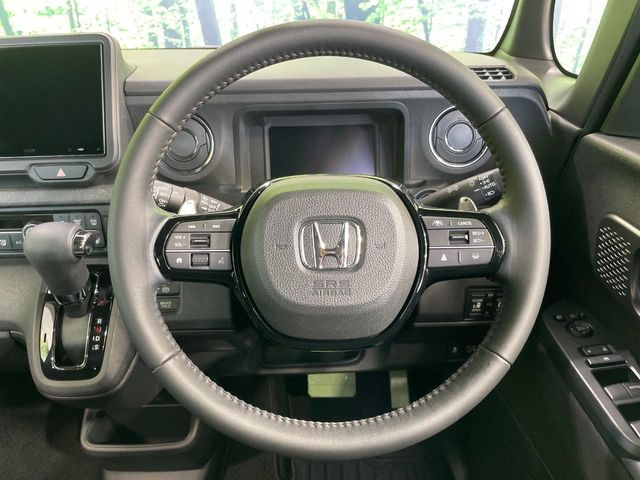 �y�����v�����X�e�A�����O�z�㎿�Ȋv���g�p���邱�ƂŁA��ɂ����������݂ƂĂ��^�]���₷���n���h���ł���