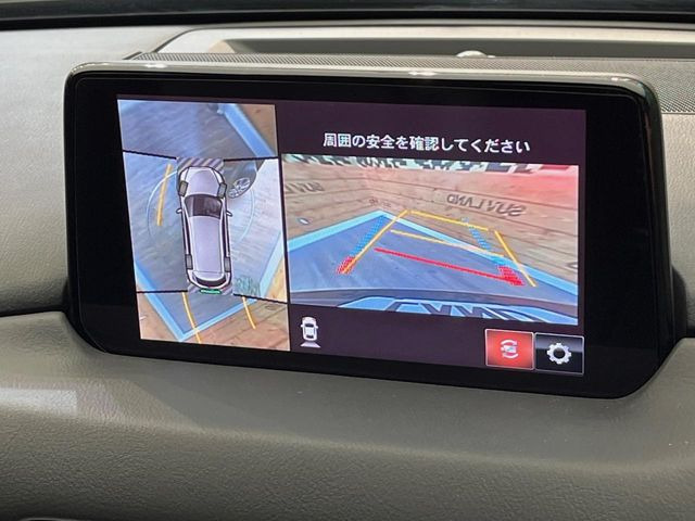 �y360&deg;�r���[���j�^�[�z��p�̃J�����ɂ��A�ォ�猩���낵���悤�Ȏ��_��360�x�N���}�̎��͂��m�F���邱�Ƃ��ł��܂������p�������m�F���₷���A�����ꏊ�ł̐؂�Ԃ��⒓�Ԃ��X���[�Y�ɍs���܂��B