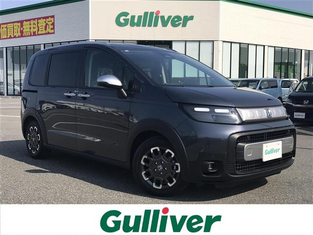 フリード1.5 e:HEV クロスター