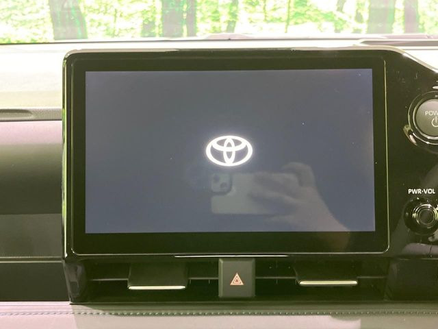 �y�i�r�@�\�t10.5�^�f�B�X�v���C�I�[�f�B�I�z�i�r�@�\���ڂ̑��A�������̃X�}�[�g�t�H���ƘA�g���āA�i�r��bluetooth�ł̉��y�Đ����\�ł���f�U�C���͂�����񑀍쐫���ǍD!