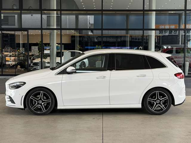 BクラスB180 AMGラインパッケージ