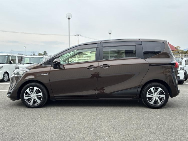 シエンタハイブリッド 1.5 G クエロ