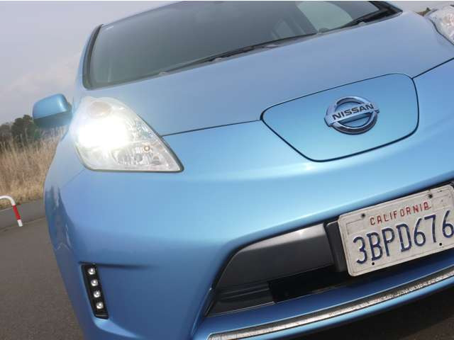 �f�B�X�`���[�W��led�|�W�V�������������ł�